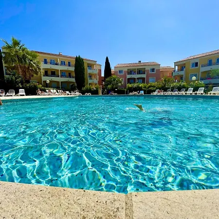 Appartement Charmant Roquebrune 35M² Piscine Partagee Апартаменты Рокбрюн-сюр-Аржан