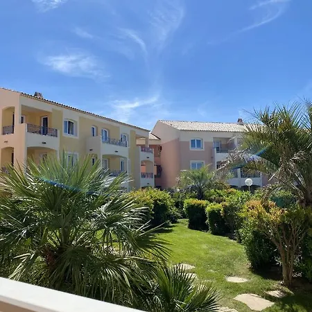 Appartement Charmant Roquebrune 35M² Piscine Partagee Апартаменты Рокбрюн-сюр-Аржан