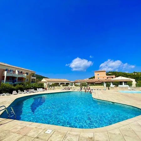 Appartement Charmant Roquebrune 35M² Piscine Partagee Апартаменты