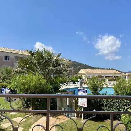 Appartement Charmant Roquebrune 35M² Piscine Partagee