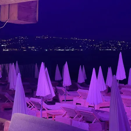 Appartement Charmant Roquebrune 35M² Piscine Partagee Апартаменты *