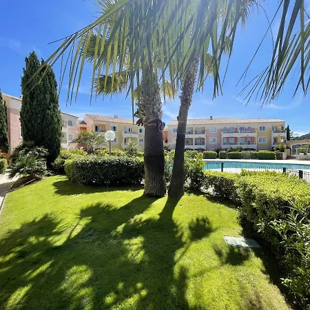 Appartement Charmant Roquebrune 35M² Piscine Partagee Рокбрюн-сюр-Аржан